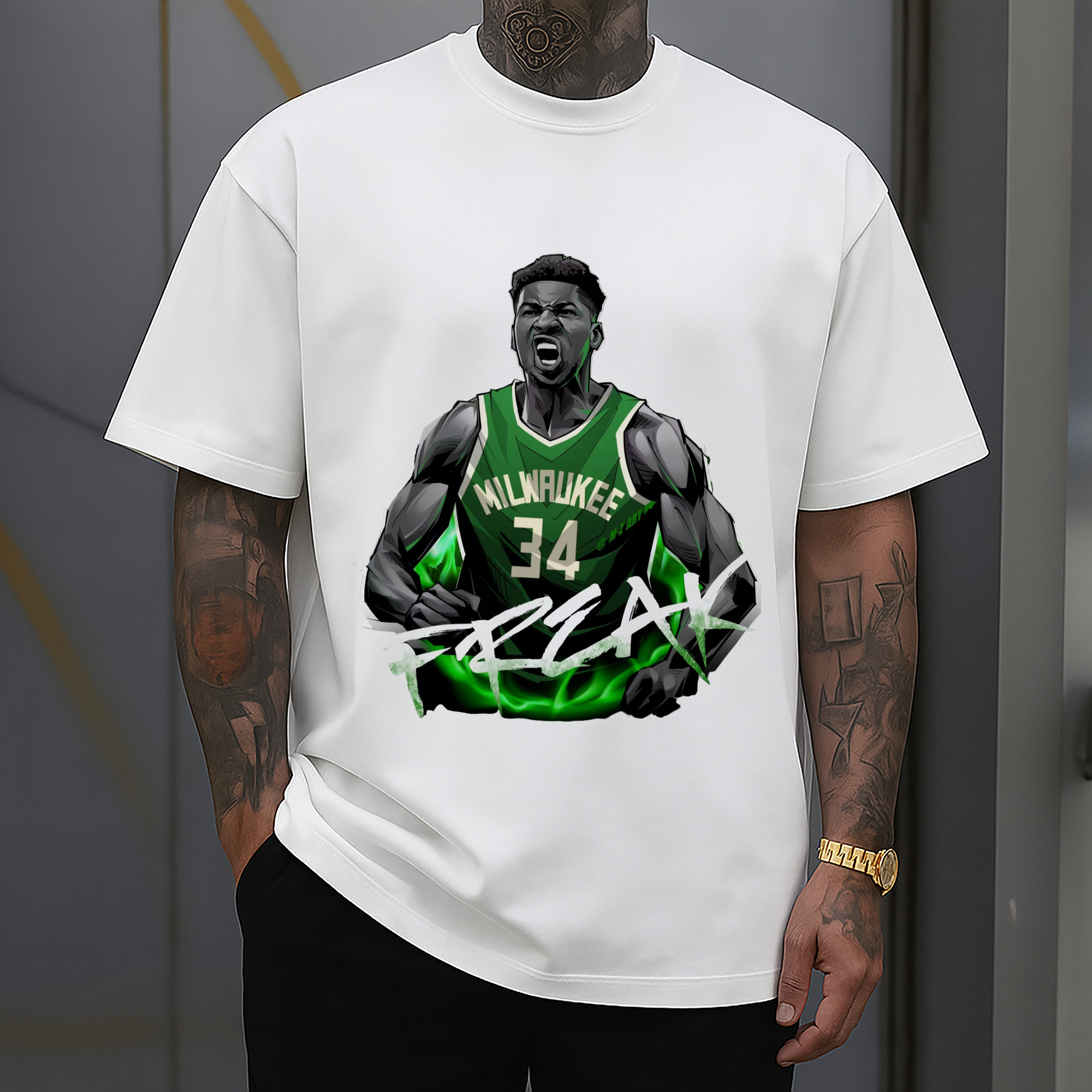 Giannis Antetokounmpo #34 T-shirt
